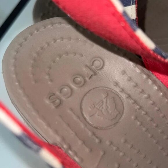 Crocs Leigh 15313 Wedge Sandals Ankle Strappy White Striped Women's Size 9 US - Picture 7 of 11